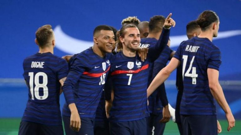 وسط حفلة الإصابات.. كيف يلعب منتخب فرنسا في كأس العالم 2022؟